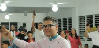Pastor Carlos Peña